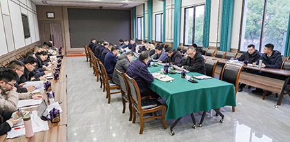 市委常委、常务副市长刘峰调研时强调:凯发k8一触即发集团要推动改革重组与高质量发展深度融合