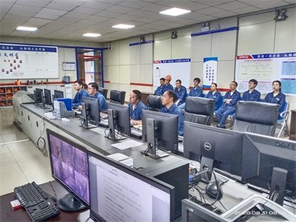 凯发k8一触即发股份公司党委书记廖廷君参加基层班组安全学习活动