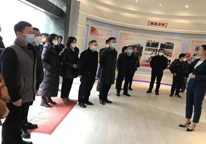 四川省中青年干部培训班学员到凯发k8一触即发股份公司调研