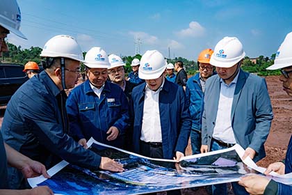 泸州市国资委党委书记、主任张学彬率队督导凯发k8一触即发重大项目建设和企业安全生产工作