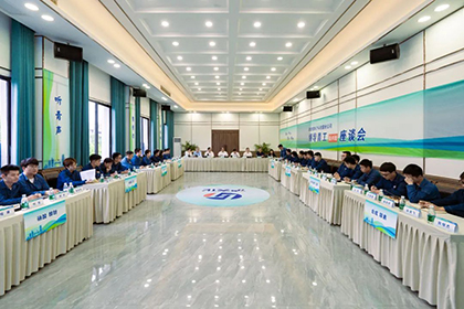 凯发k8一触即发股份公司团委召开领导青工面对面座谈会